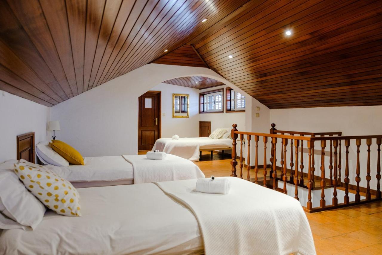 Classico Guesthouse ヴィラ・ノヴァ・デ・ガイア エクステリア 写真