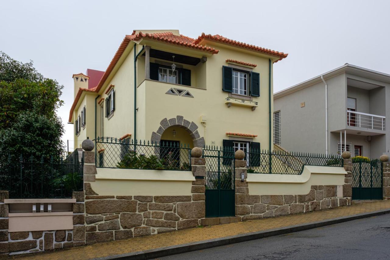 Classico Guesthouse ヴィラ・ノヴァ・デ・ガイア エクステリア 写真
